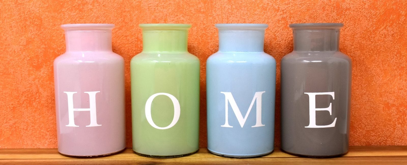 How to Save Money and Find Your Couple Style When Decorating Your First Home Together